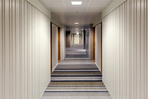Dimmbare An-/Einbauleuchte für Bohrungen von 65 bis 205 mm FQ 65/205